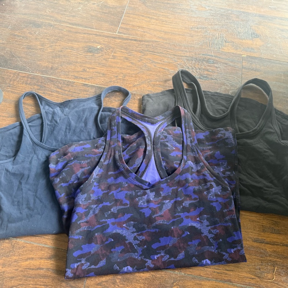 Lululemon tank bundle